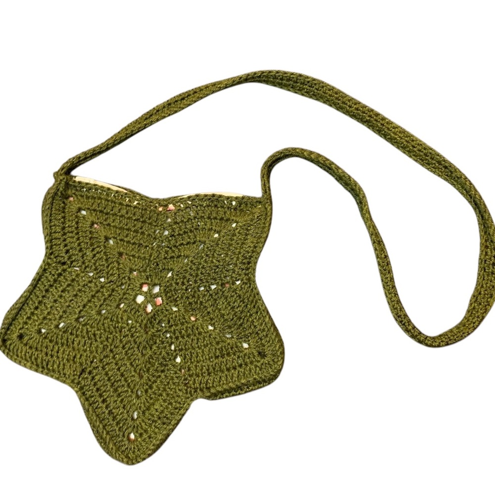 Green Star Shaped Crocheted Crossbody Bag - Picture 6 of 7